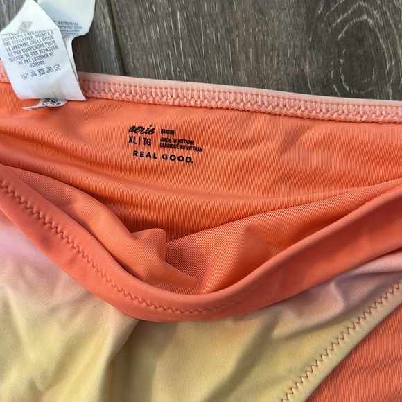 Aerie bikini set 👙 - Picture 2 of 5
